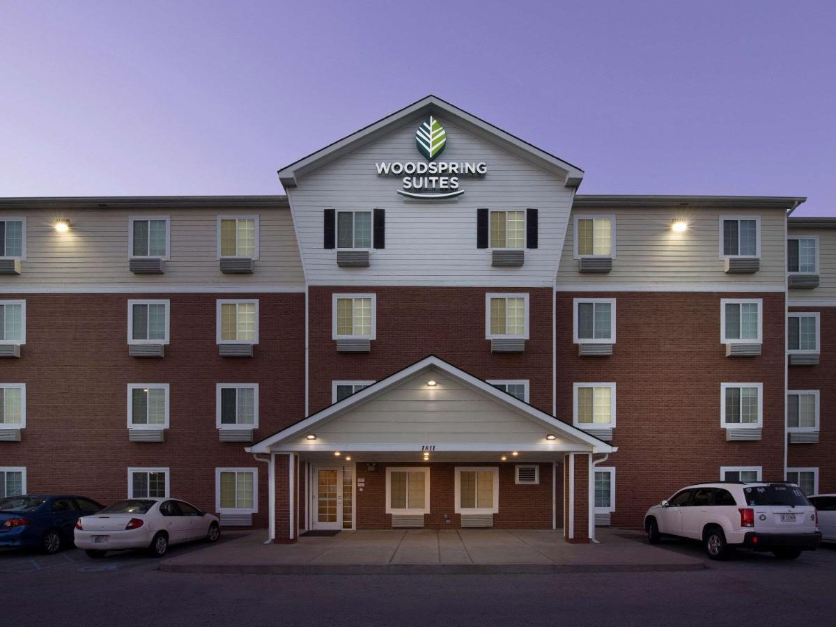 Woodspring Suites Louisville Clarksville Buitenkant foto