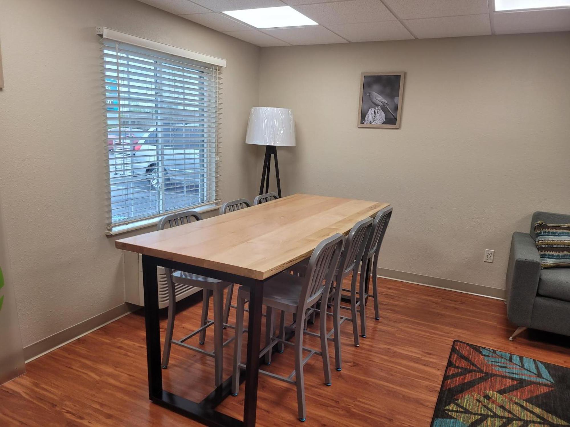 Woodspring Suites Louisville Clarksville Buitenkant foto